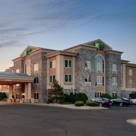 Holiday Inn Express Hotel & Suites Saginaw By Ihg Luaran gambar