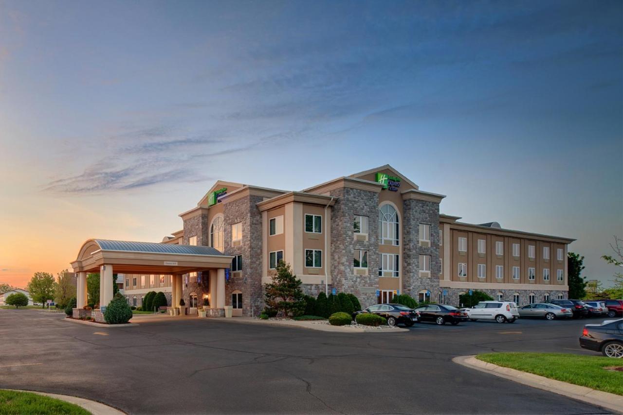 Holiday Inn Express Hotel & Suites Saginaw By Ihg Luaran gambar