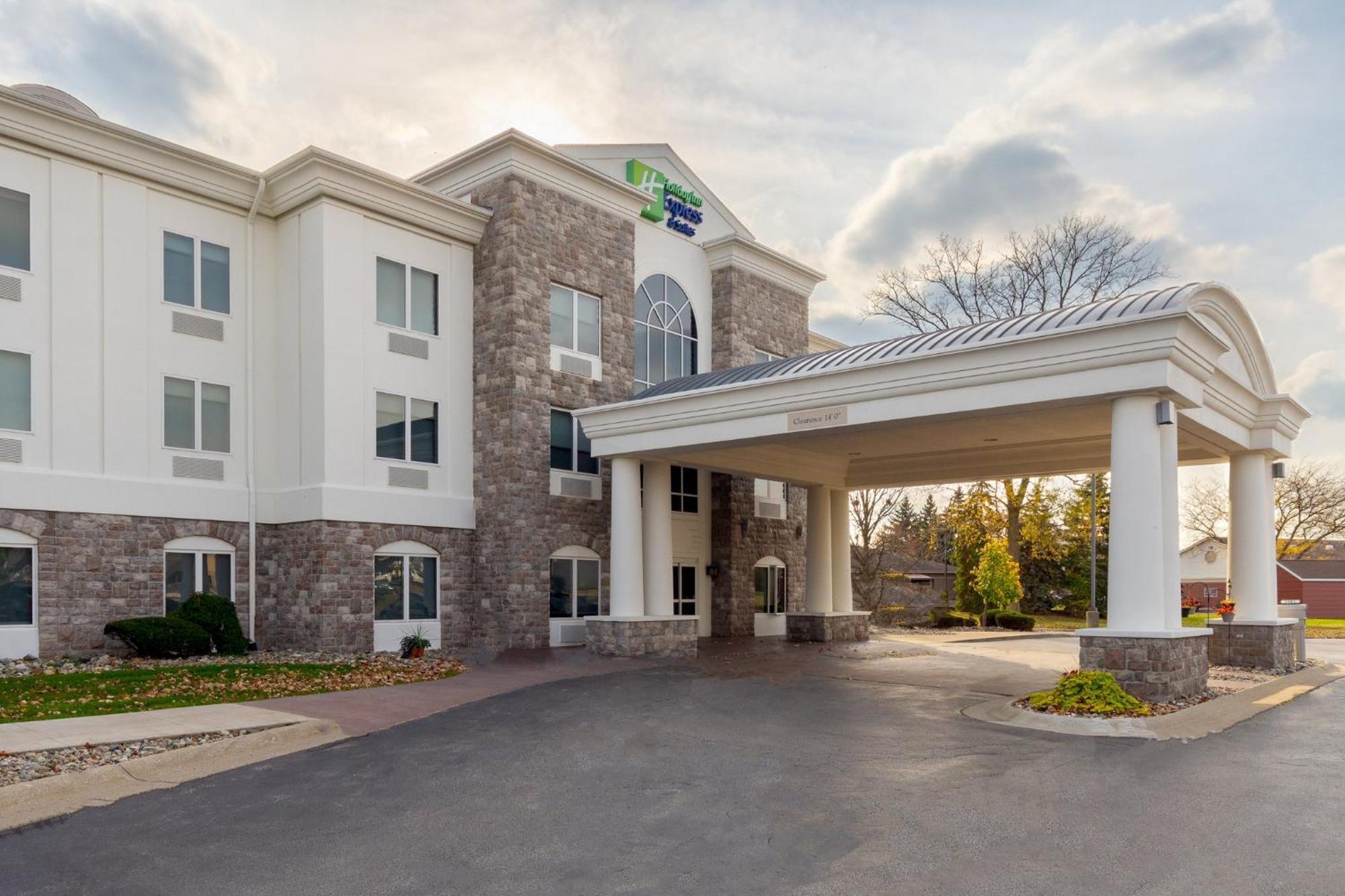 Holiday Inn Express Hotel & Suites Saginaw By Ihg Luaran gambar