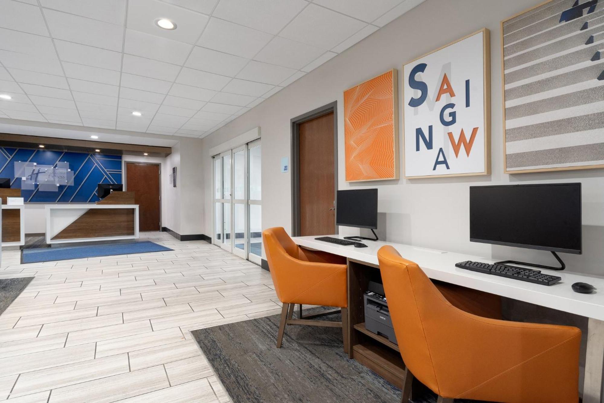 Holiday Inn Express Hotel & Suites Saginaw By Ihg Luaran gambar